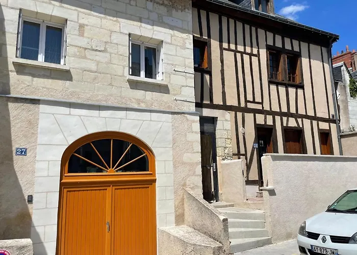 Le Cheverny Between The Banks Of The Loire And Old *